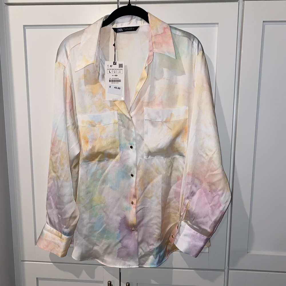 ZARA SILL BUTTON UP